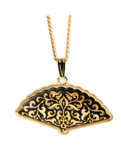 Arabe Pendant with Chain 328
