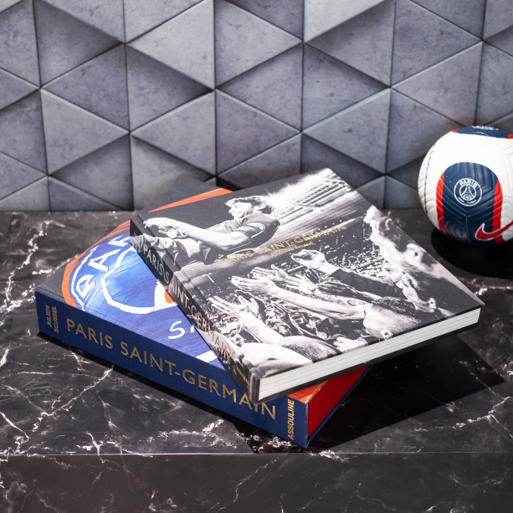 Paris Saint-Germain Ultimate Collection Art Book by Julien Scussel
